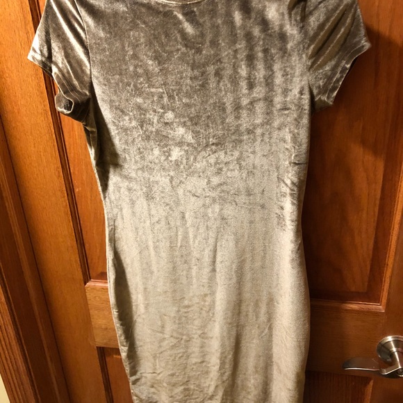 Velvet Bodycon Dress - Picture 2 of 3